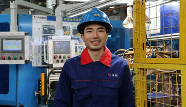 侯斌：从职场新人到新型工匠